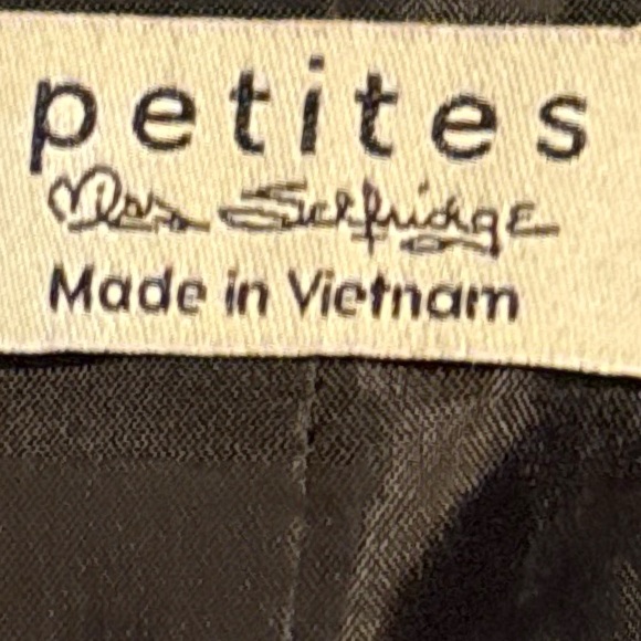 Miss Selfridge Petite Oversized Double Breasted blazer. - Picture 13 of 16